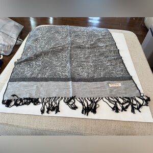 Pashmina Gray Paisley Scarf with Black Fringe